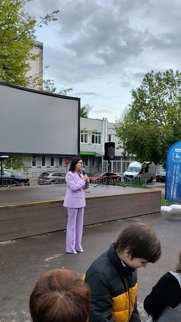 Мария Самоделкина в Верхних Печерах. Праздник "Всем двором"