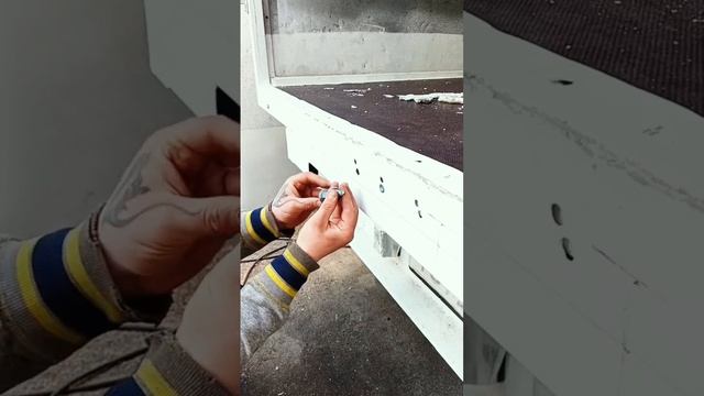 установка резьбовой клёпки без спец инструмента.
