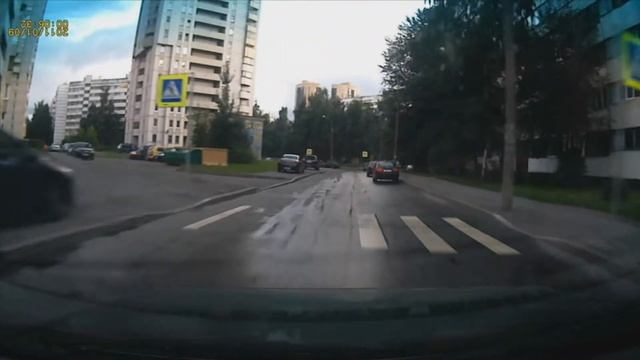 Угол Королёва и Серебристого.