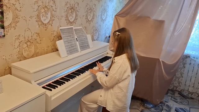 Буткевич Аделия. М.Клементи - Сонатина C-dur.