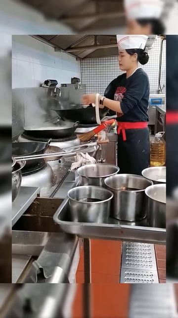 i8jlFOX7nHU - Lifestyle Beautiful Train Teppanyaki street food,restaurant,BBQ,Pub street#Short#Short