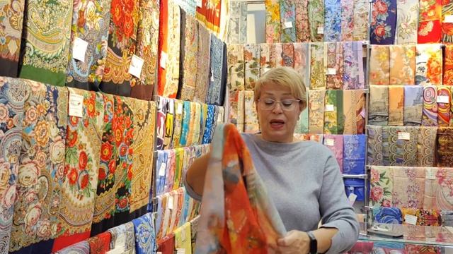 Маки в изделиях 🌺🌺🌺Павловопосадские платки в Минс?