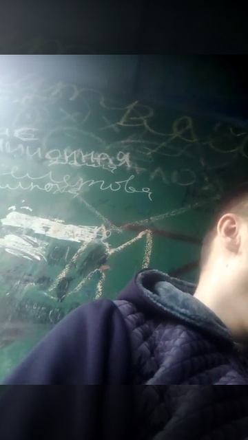 VID_20250518_122203.mp4