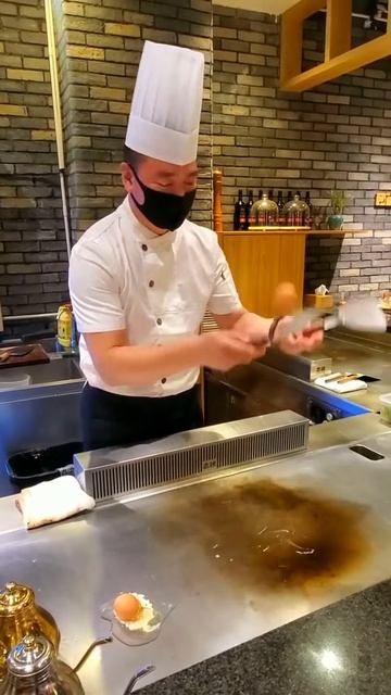 BJz3BXl6QcA - Lifestyle Beautiful Train Teppanyaki street food,restaurant,BBQ,Pub street#Short#Short