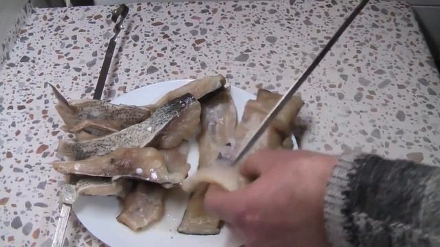 Балык из толстолобика в коптилке! Исчезает со стола за