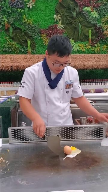 b0RDOwkfM7Y - Lifestyle Beautiful Train Teppanyaki street food,restaurant,BBQ,Pub street#Short#Short