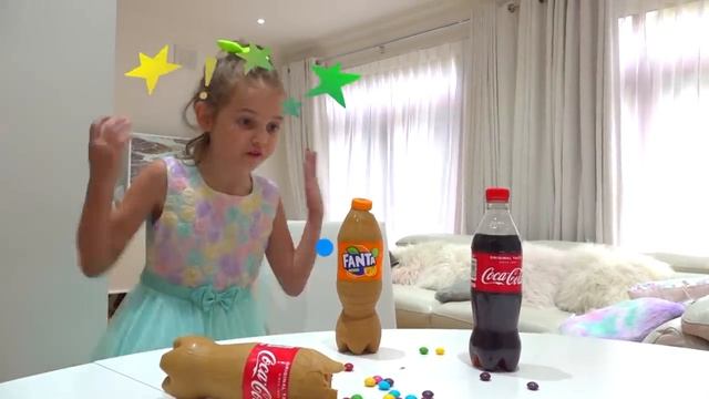 Мисс Кэйти и Мистер Макс (Miss Katy) Katy and her Chocolate & Soda Challenge