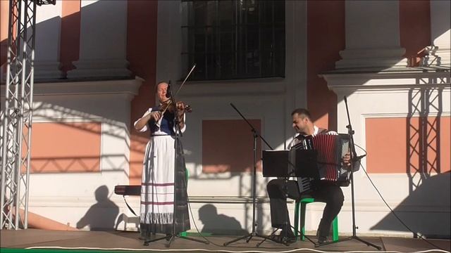 Ярмарка Медовый спас 27 08 2019 (дуэт сампо)