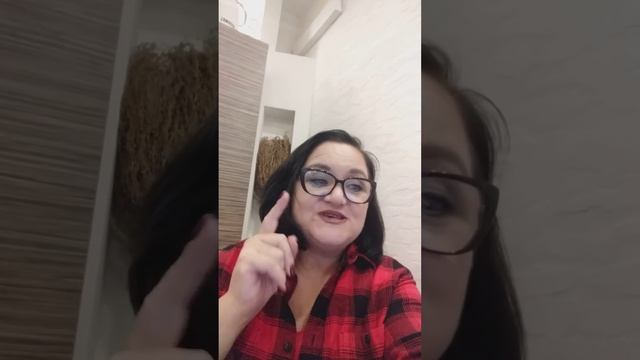 Психологический, ироничных стих. Автор я - Жанна Подлесных.