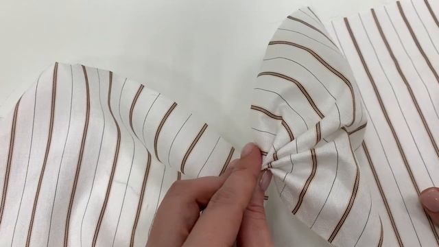 ХЛОПОК РУБАШЕЧНЫЙ ЖАККАРДОВЫЙ VERSACE БЕЛЫЙ INS 29032409