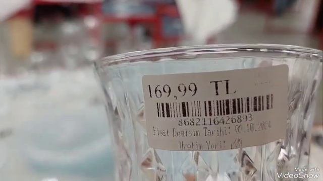 В Стамбуле  скидки  на марки 70 %,Турки грибут все  ,и мне