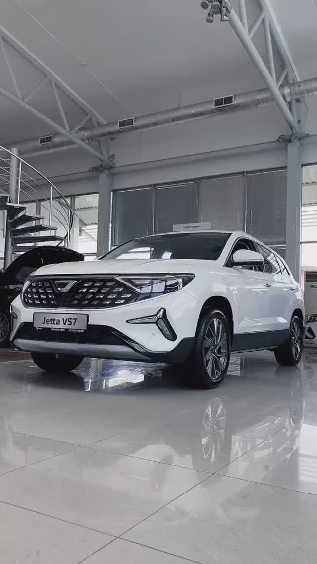 S7 Белая с черным салоном