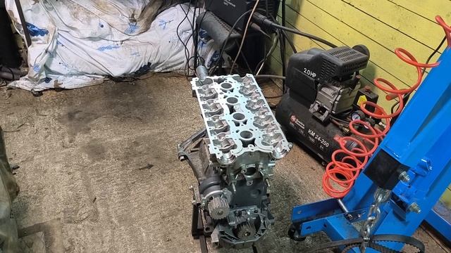 Собрал мотор 1.8 для клиента валы 10 фаза 300.