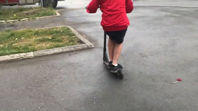 Трюк от Игоря. ВИП с бордюра в Дропбокс
