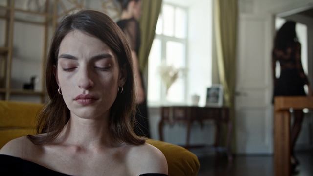 10496673-uhd_4096_2160_25fps