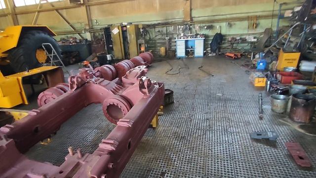 Собираем трактор с рамы Новый Кировец К-700