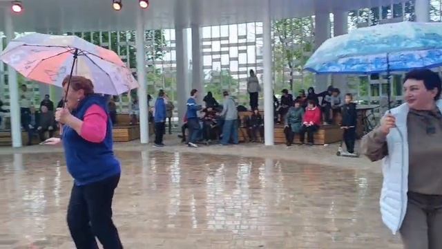 Под дождём 18.05.25.