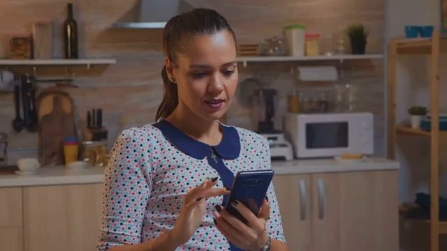 How to send money to my family from abroad in 2 minutes
