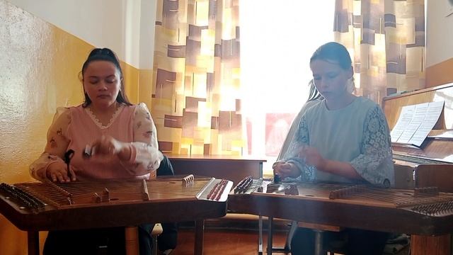 Дуэт цимбалистов-Бартошевич Евгения, Демьянова Е.Р.
Э.Градески, Регтайм "Мороженое"