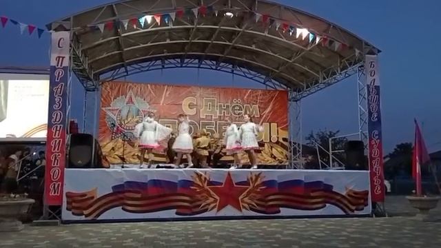 танец "Журавли" - танцевальная группа "Фантазия" ст.гр.