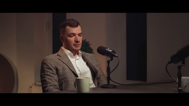 Они знают про нас всё! Как защитить свои данные