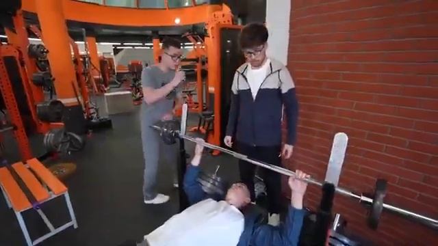 ТИПЫ ЛЮДЕЙ в ТРЕНАЖЕРНОМ ЗАЛЕ !