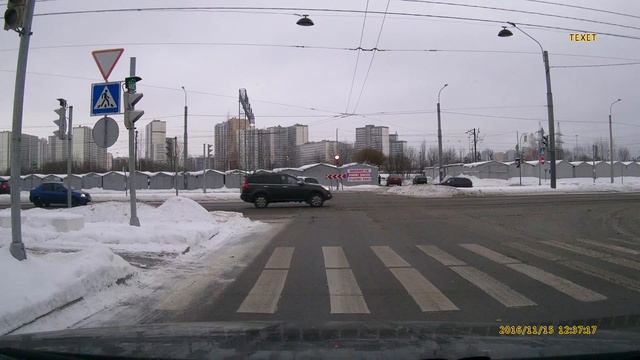 Видеорегистратор Texet DVR 700-FHD днем, зима