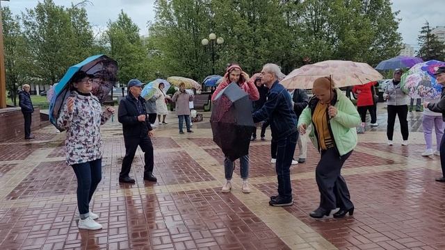 Танцующие зонтики... 18.05.25...