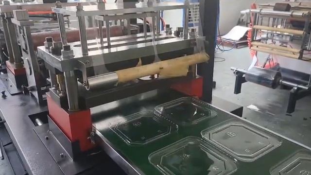 Аппарат для изготовления пластиковых крышек