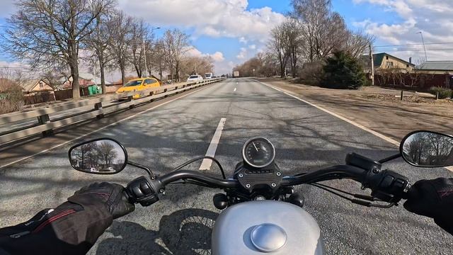 Harley Davidson Sportster XL1200N POV Выкатываю из Кленово
