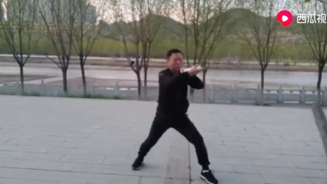 "Тайцзи Чи"(太极尺) в практике тайцзи цюань