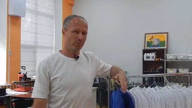 Футболки! Значки! Кружки! Всё это в каллиграфии ВОРДИ!