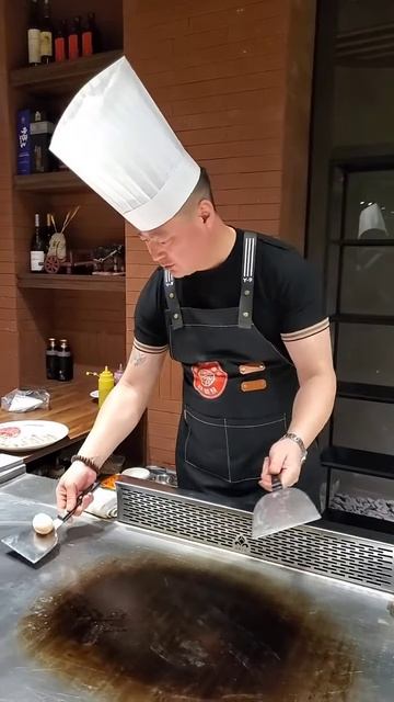 cw7Ag8VkgQE - Lifestyle Beautiful Train Teppanyaki street food,restaurant,BBQ,Pub street#Short#Short