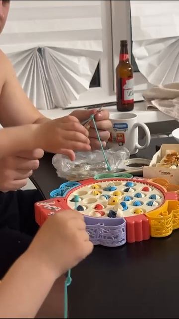 Степа ловит рыбок👍