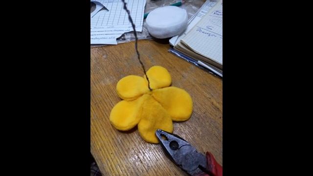Мастер - класс "Цветок из флиса"