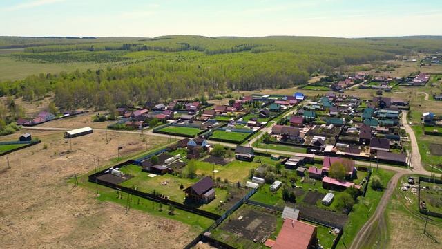 Дом в деревне Плоское