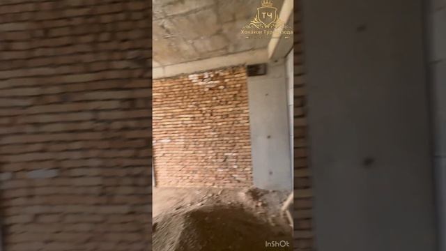 ш.Турсунзода 4 мкр 8 этаж 1 хонага 42 м2 цена 171 000с ☎️+9929024