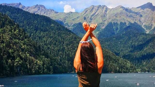 Экскурсия в Лоо Золотое Кольцо Абхазии тел. 89881595070