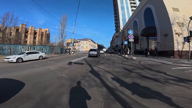 На самокате по Киеву. Площадь Победы - Львовская площа?