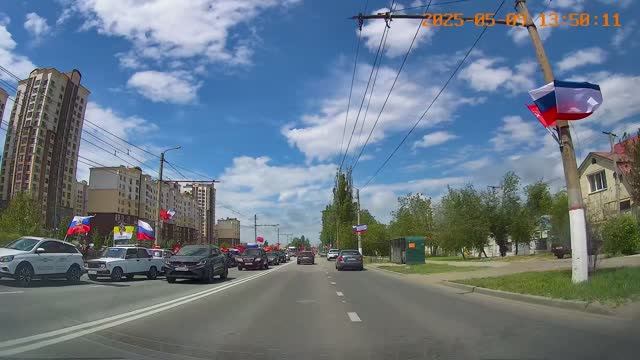 2025.05.09 9 Мая. На дорогах Симферополя.