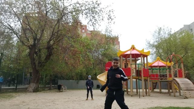 VID_20250509_153833.mp4