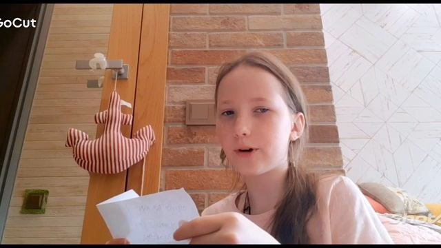 что лежит в моём рюкзаке? #1k #подпишись  #поставьлайк
