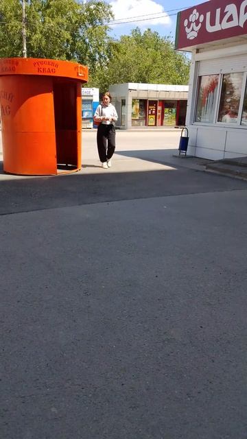 Истерика началась в магазине....