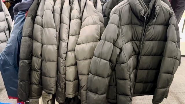 УДАЧНО ПОПАЛИ НА АКЦИЮ В США САМЫХ ДЕШЕВЫХ КУРТОК НА З?