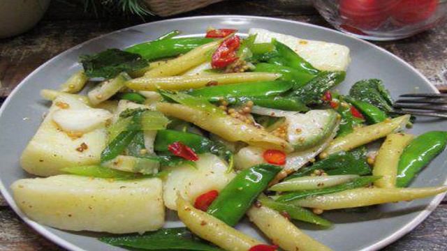 Картофельный салат с бобовыми