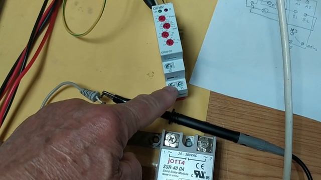 Опять про реле GEYA GRI8 03  +  SSR 40 DA