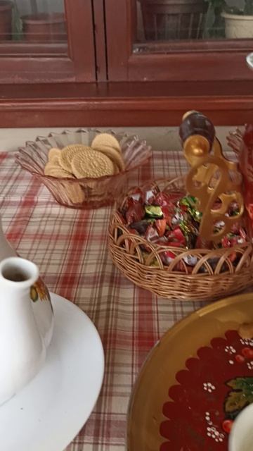 Чаепитие в доме музее русского анархиста Кропоткина