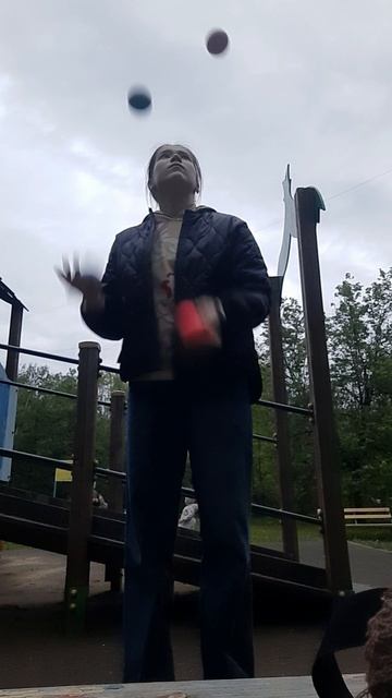 Сколько мячей?