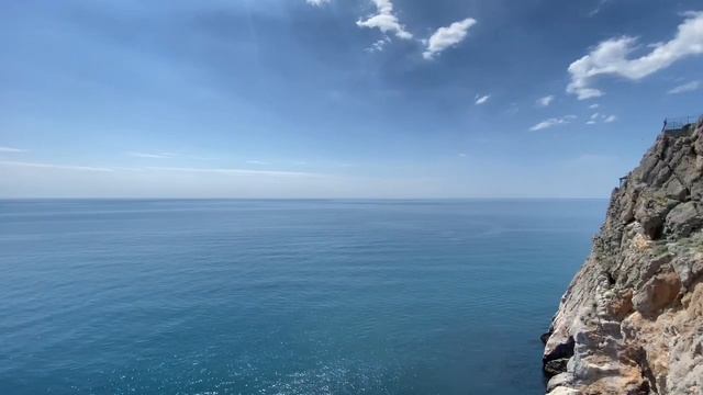 ЗНАМЕНИТАЯ ДАЧА ЛАСТОЧКИНО ГНЕЗДО