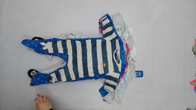 29188 Детские комбинезоны (BABY JUMPSUIT 1/2),  (extra/1 кат), США В, 5 п